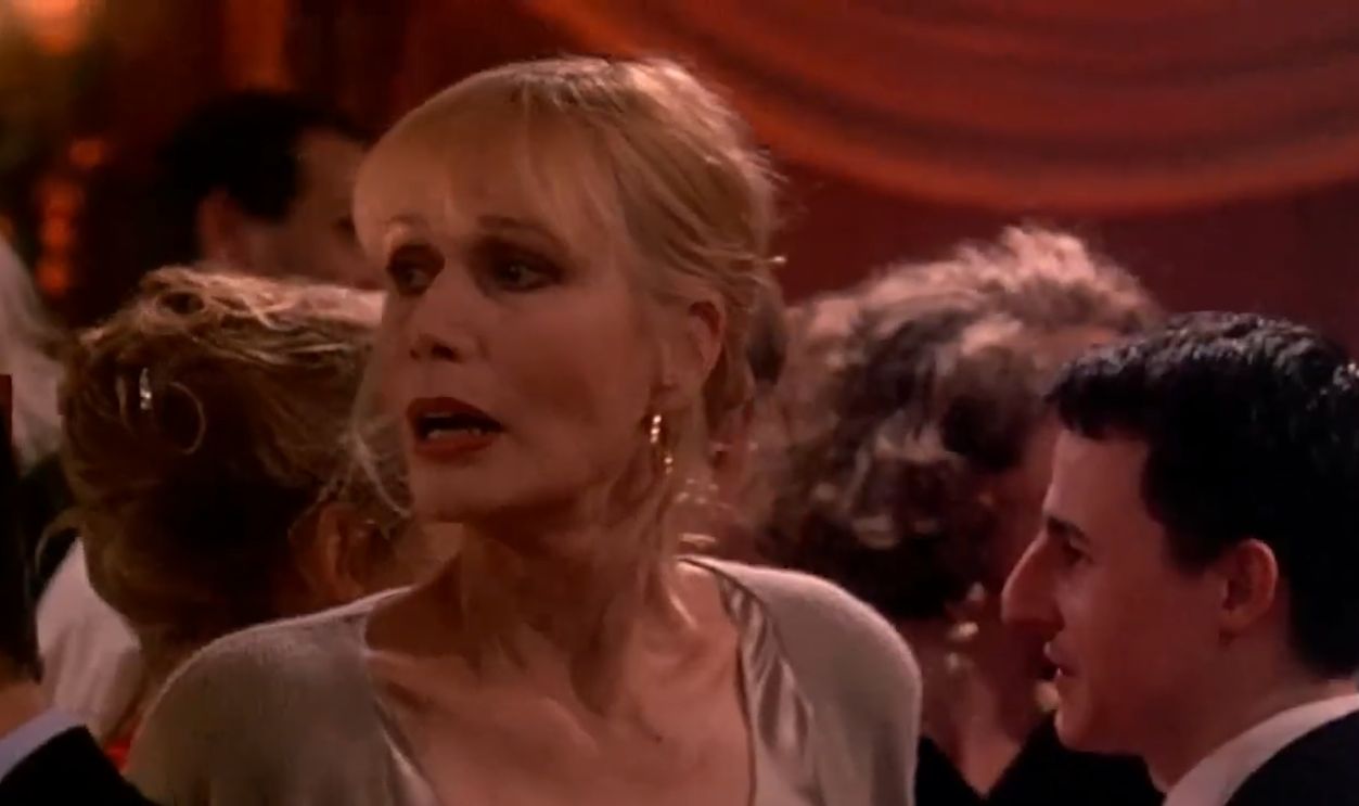 Screenshot from Prêt-à-Porter (1994)