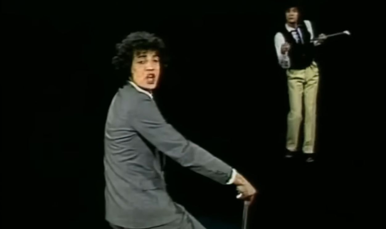 Screenshot from Born to Be Alive, Aquarius Records (1978)