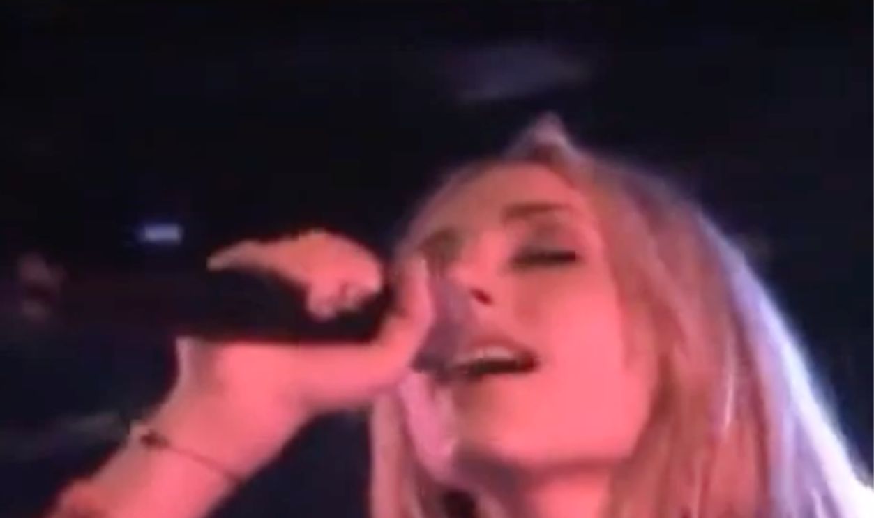Screenshot from Haunted (2000)