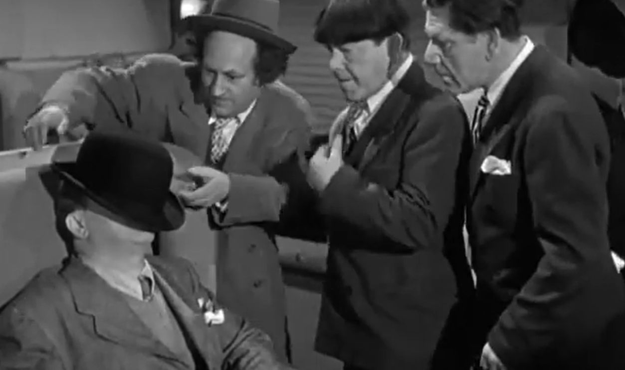 Screenshot from Hold That Lion!, Columbia Pictures (1947)