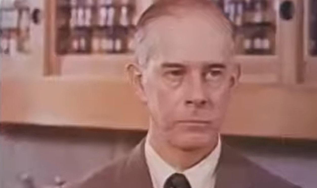 Screenshot from Dragnet, NBC / Mark VII Limited (1951–1959)