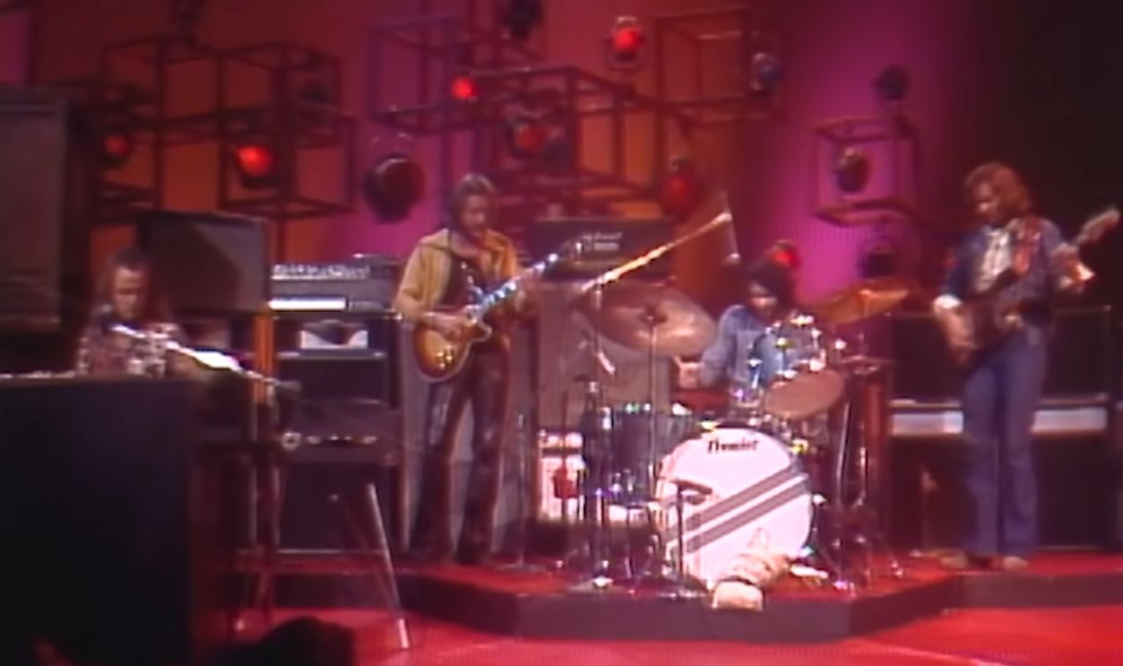 Screenshot from The Midnight Special — Focus performing “Hocus Pocus”