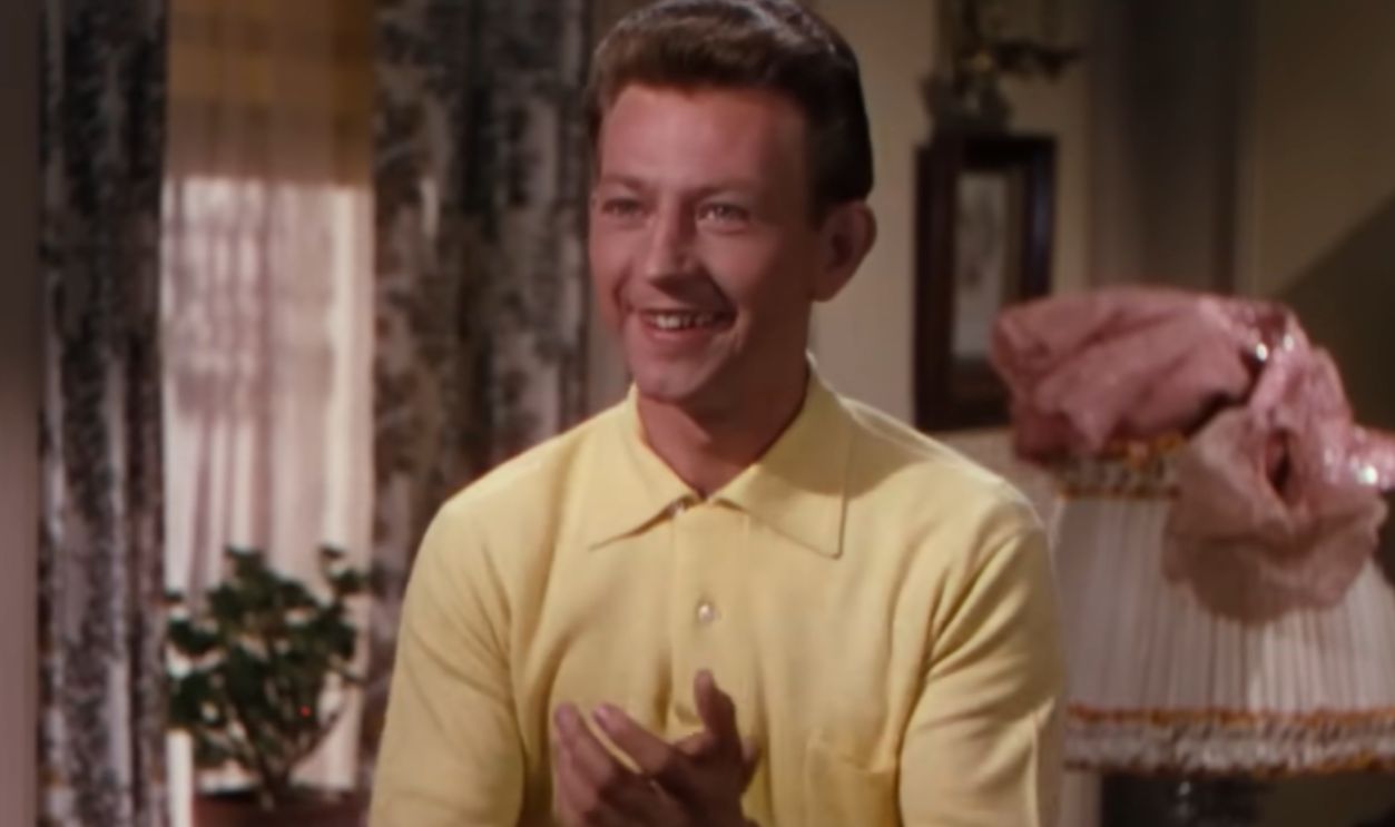 Screenshot from I Love Melvin (1953)