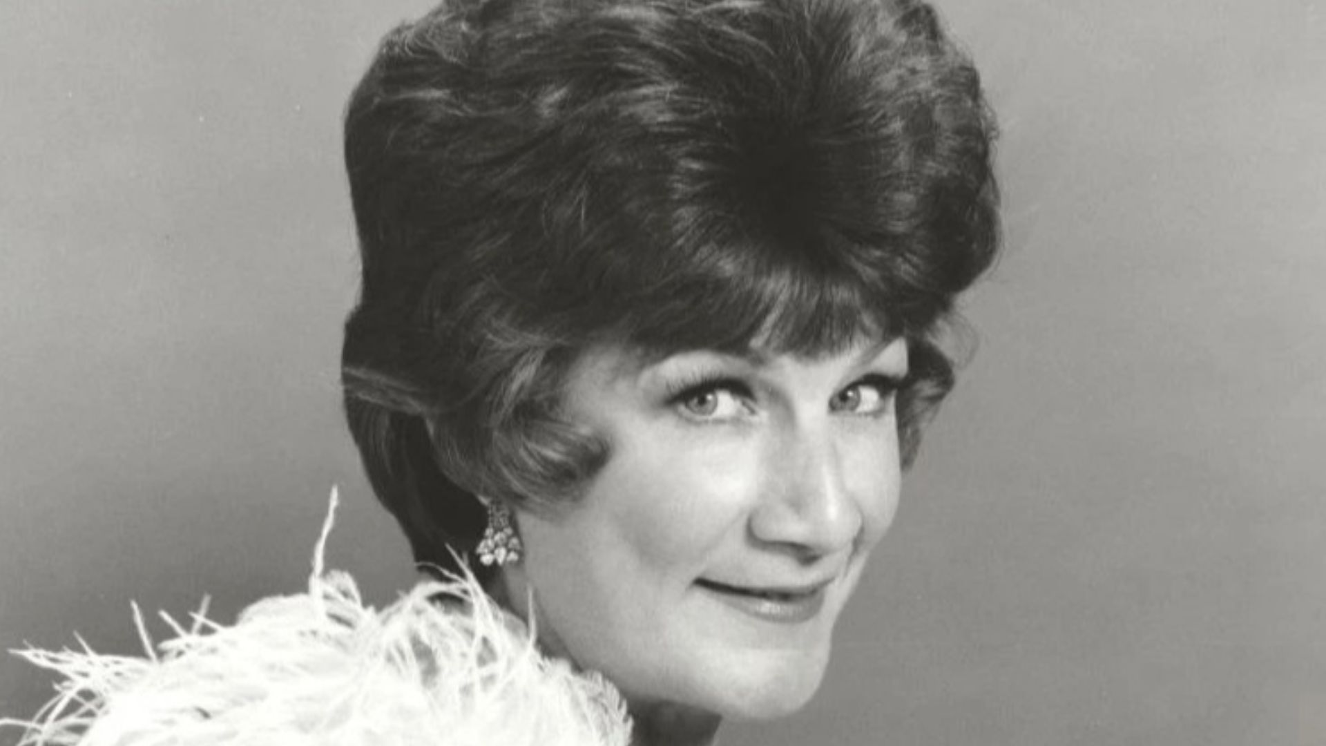 Publicity photo of Barbara Cason in Temperatures Rising (1973)