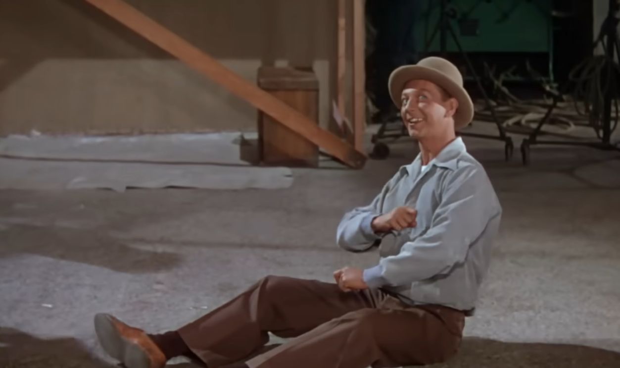 Screenshot from Singin’ in the Rain (1952)