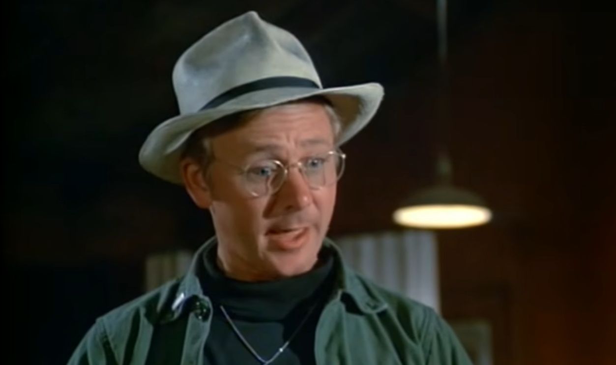Screenshot from MASH* (1972–1983)