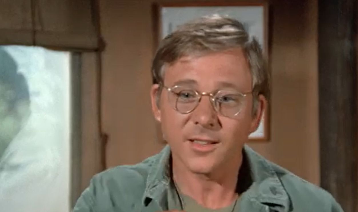 Screenshot from MASH* (1972–1983)
