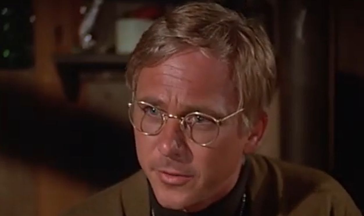 Screenshot from MASH* (1972–1983)