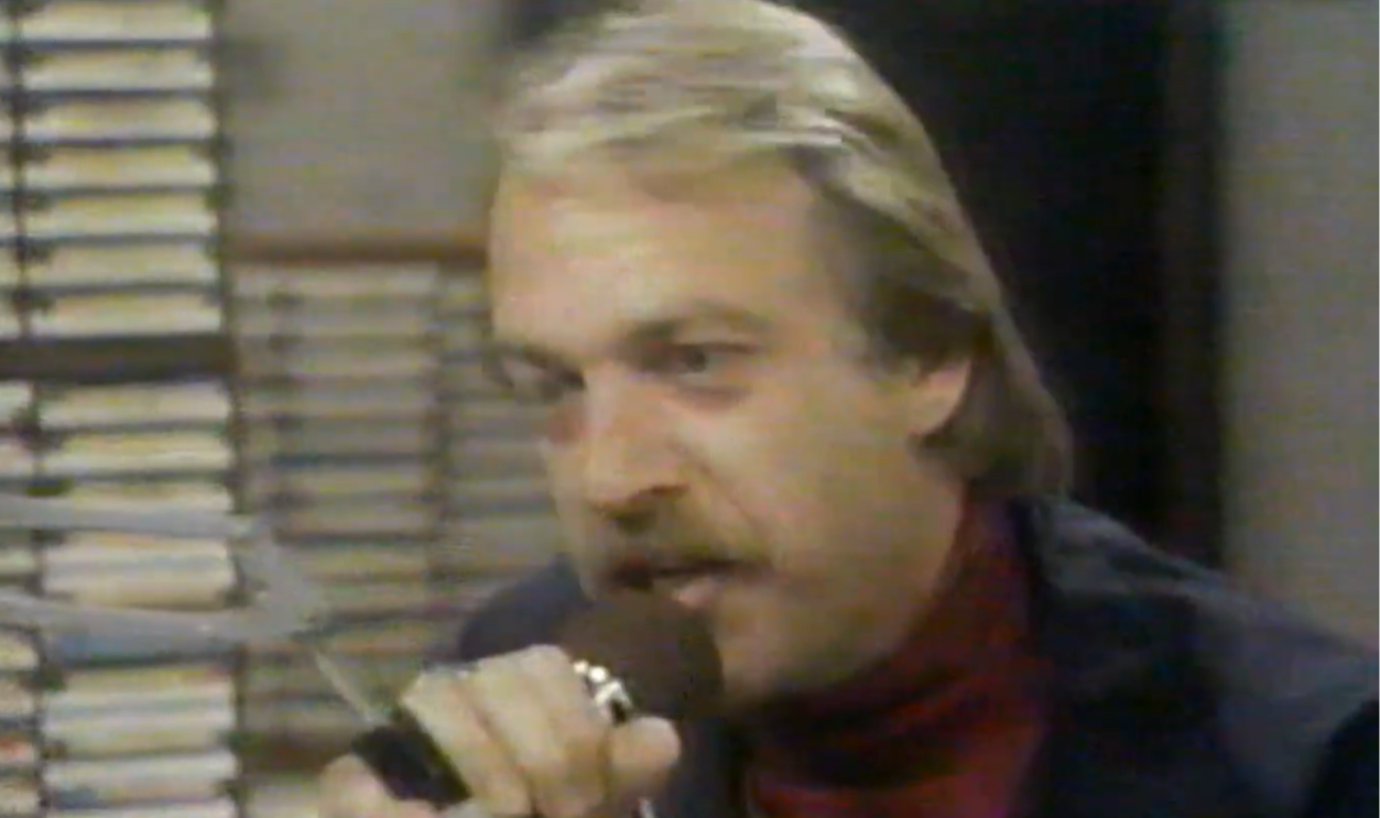Screenshot from The New WKRP in Cincinnati, CBS (1991–1993)