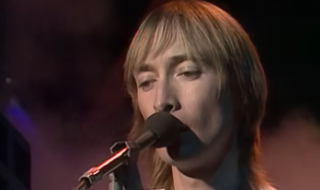 Screenshot from Hot Child in the City, Chrysalis Records (1978)
