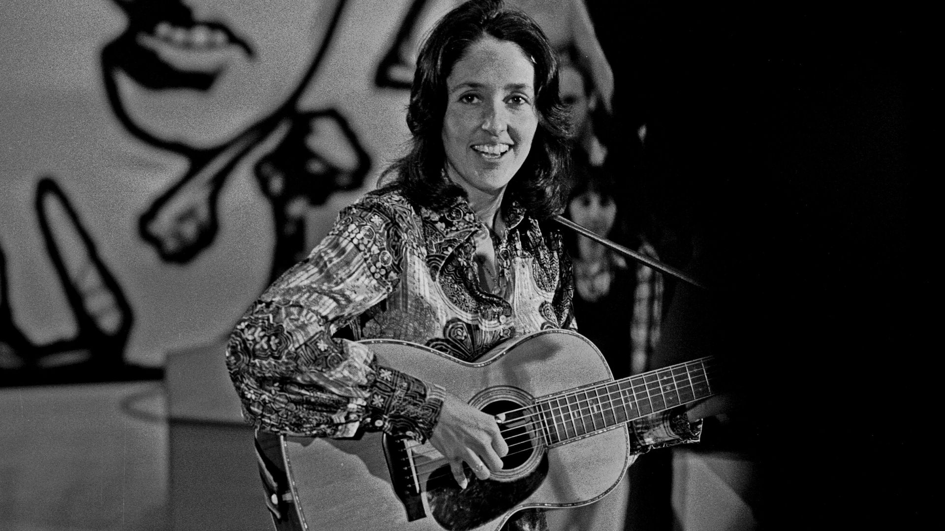 Joan Baez 1903730003_bearbeitet-1
Die Protestwelle ebbte 1973 schon ab, aber Joan Baez hatte nicht nur Protest zu bieten: Hier ein Auftritt im Fernsehstudio in Hamburg.