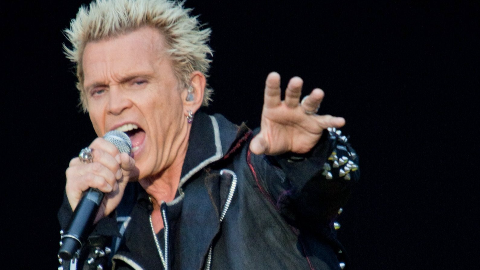 Billy Idol Performing at the Peace And Love Festival 2012