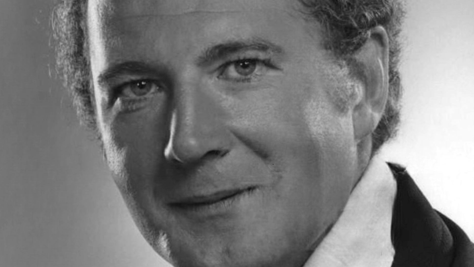 David Ogden Stiers portrays Stanley Moss, the
