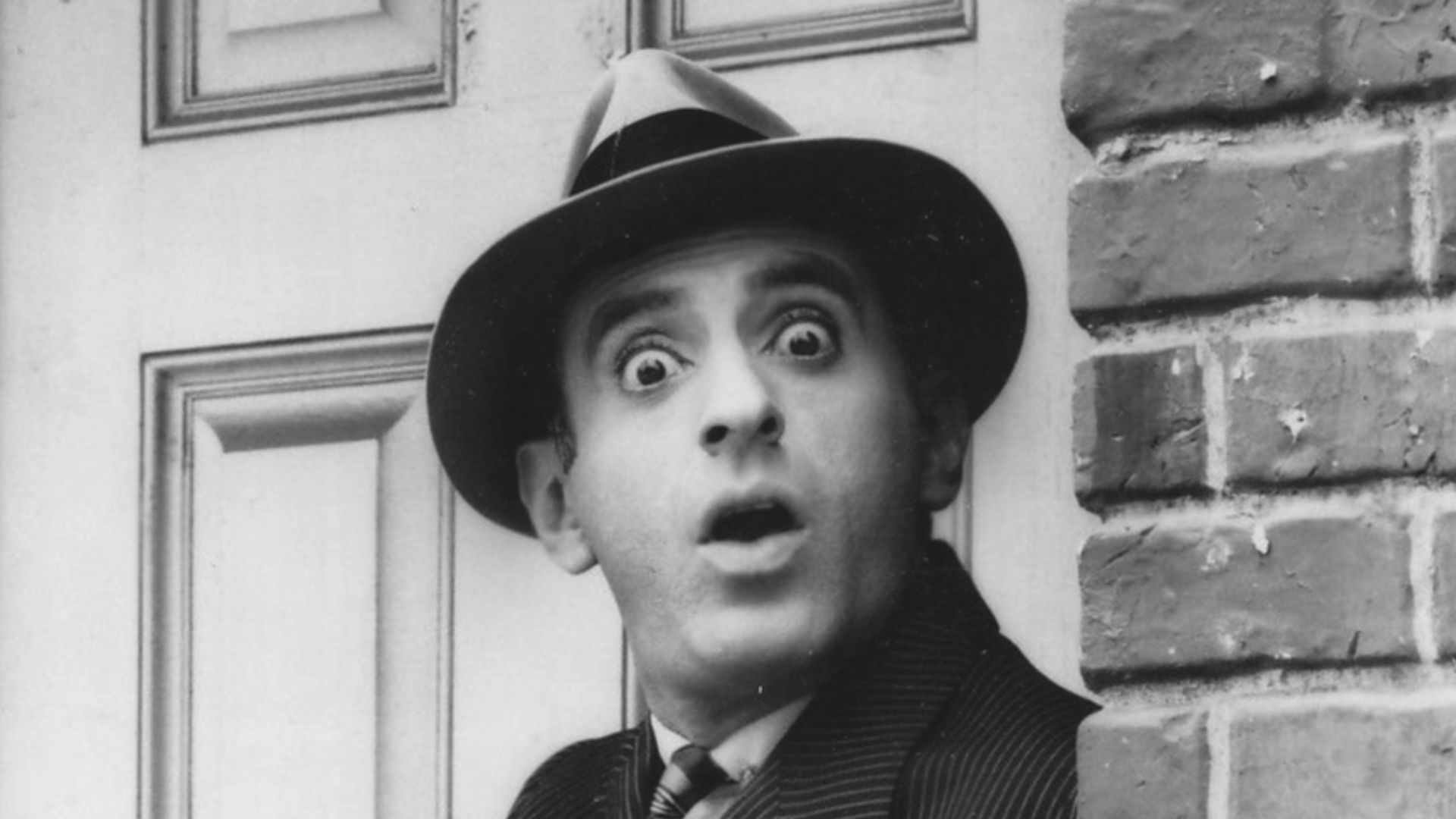Actor Jamie Farr in a promotional photograph for the 1971 CBS Television series The Chicago Teddy Bears