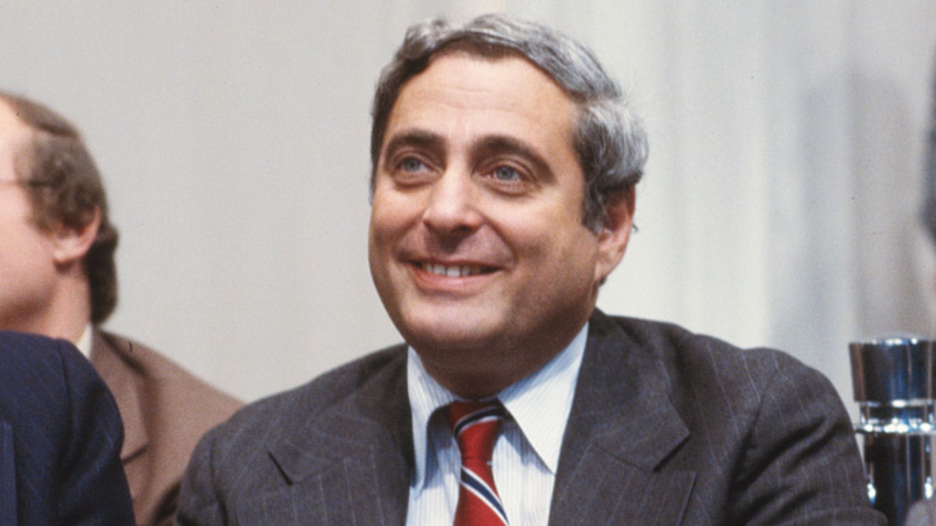 Title: Fred Silverman, NBC at RCA annual meeting, NYC
Creator(s): Gotfryd, Bernard, photographer
Date Created/Published: 1 May 1979.
Medium: 1 photograph : color transparency ; 35mm (slide format)
Reproduction Number: LC-DIG-gtfy-03693 (digital file from 
