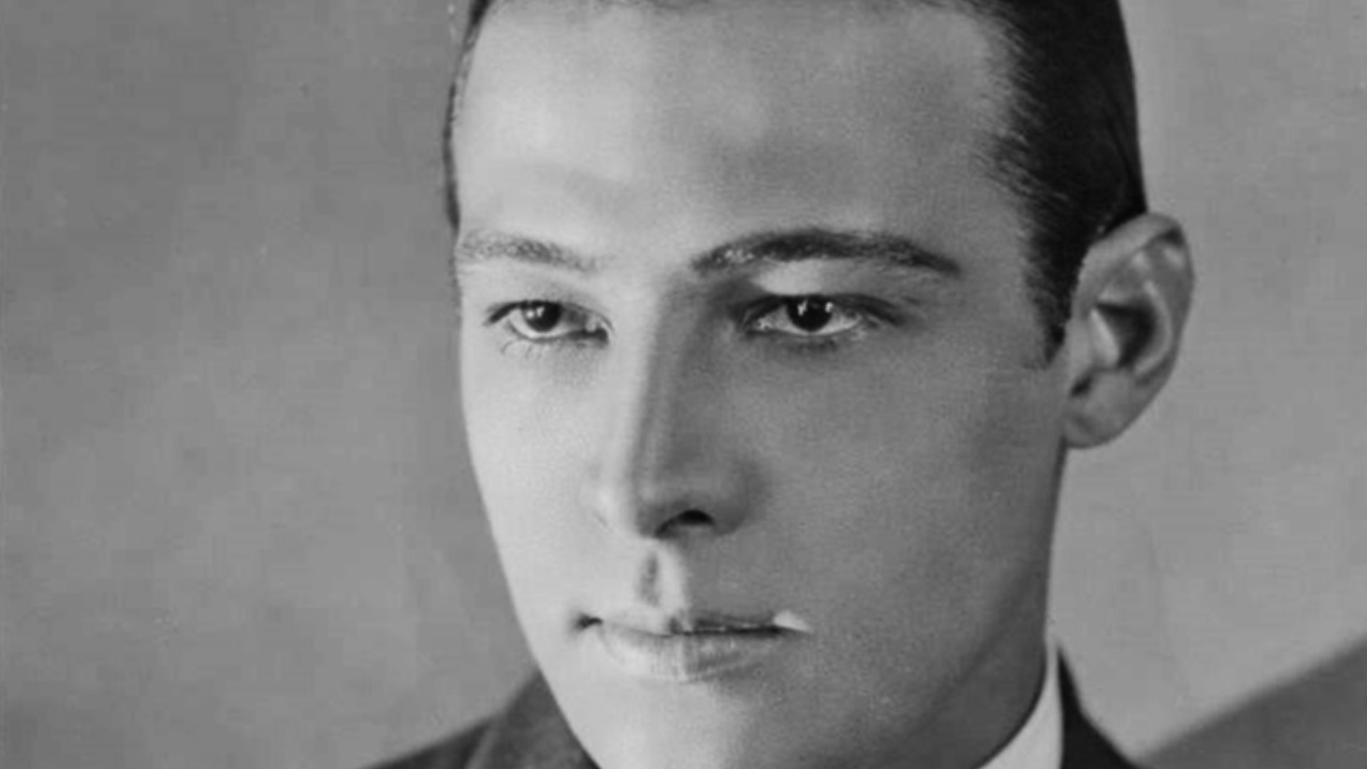 Rudolph Valentino photographed by Donald Biddle Keyes, 1922