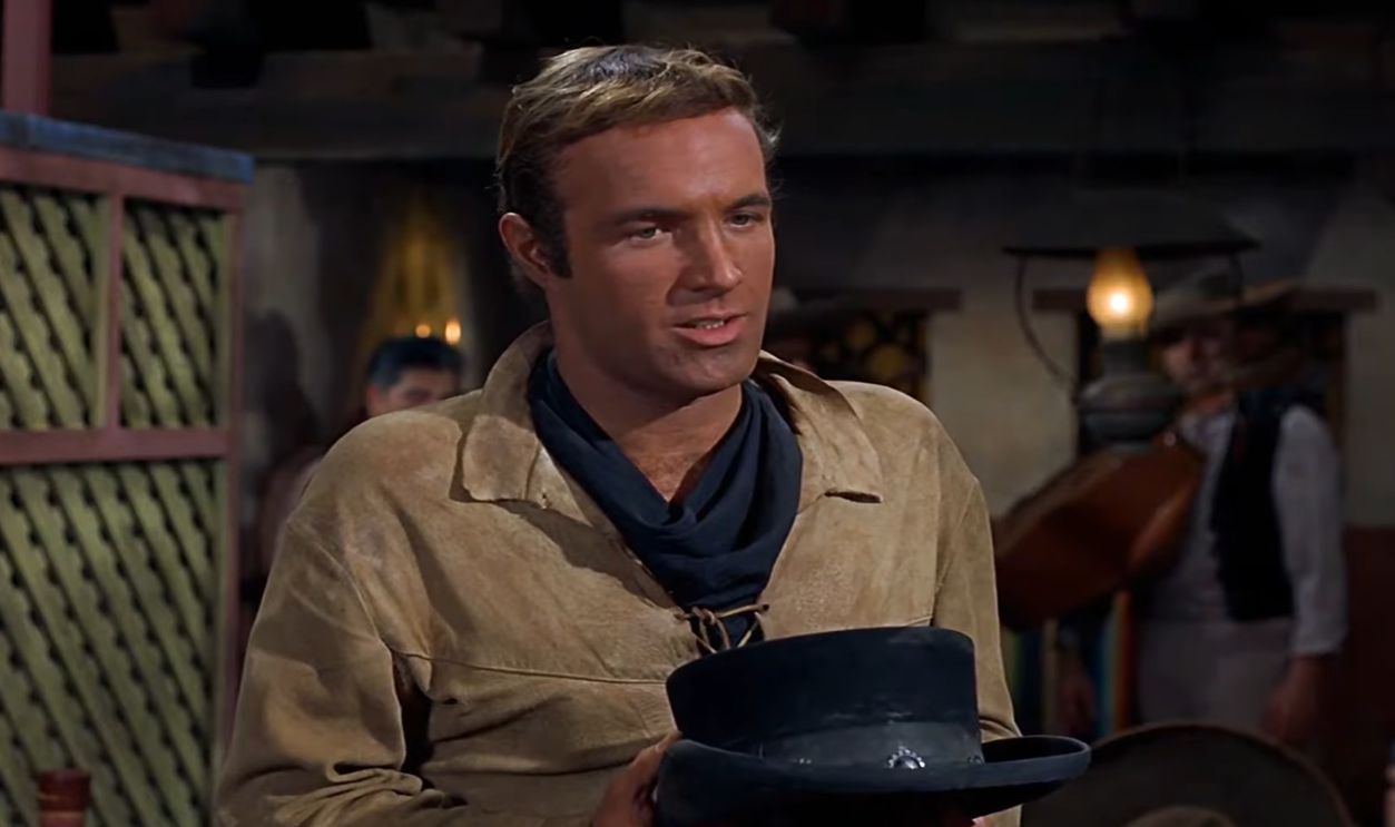 Screenshot from El Dorado (1966)
