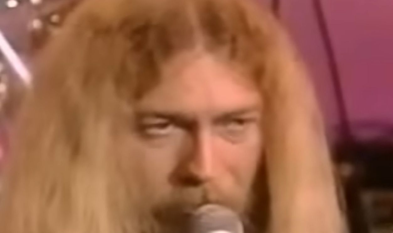 Screenshot from I Go Crazy (1977)