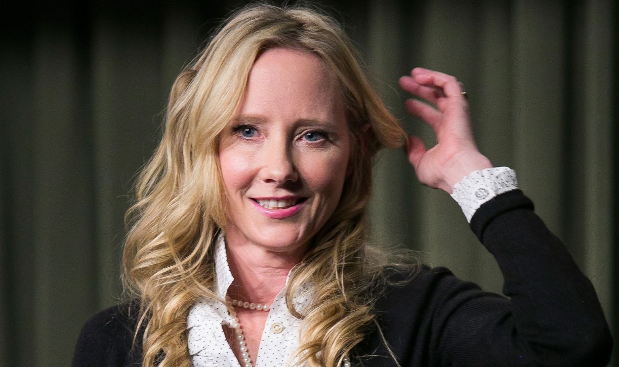 Getty Images - 470757298 -  Actress Anne Heche attends The SAG Foundation Hosts Conversations with DIG star Anne Heche at SAG Foundation Actors Center on April 22, 2015 in Los Angeles, California.