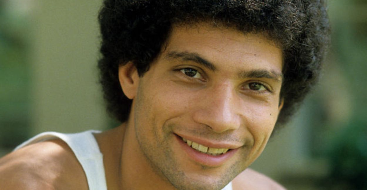 Actor Robert Hegyes poses for a portrait in circa 1980