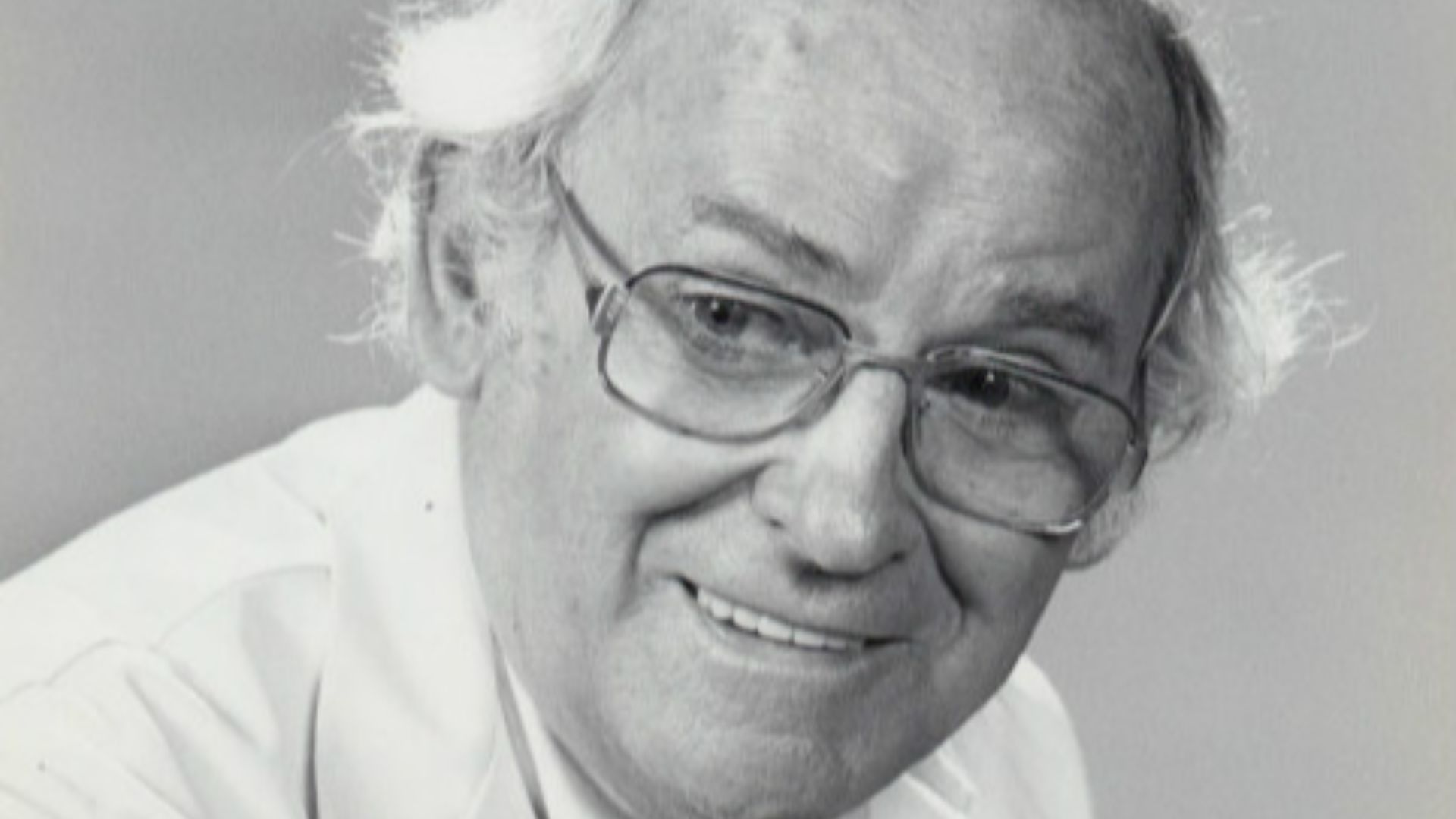 Publicity photo of Barnard Hughes as Dr. Joe Bogert from the television series Doc, 1975.