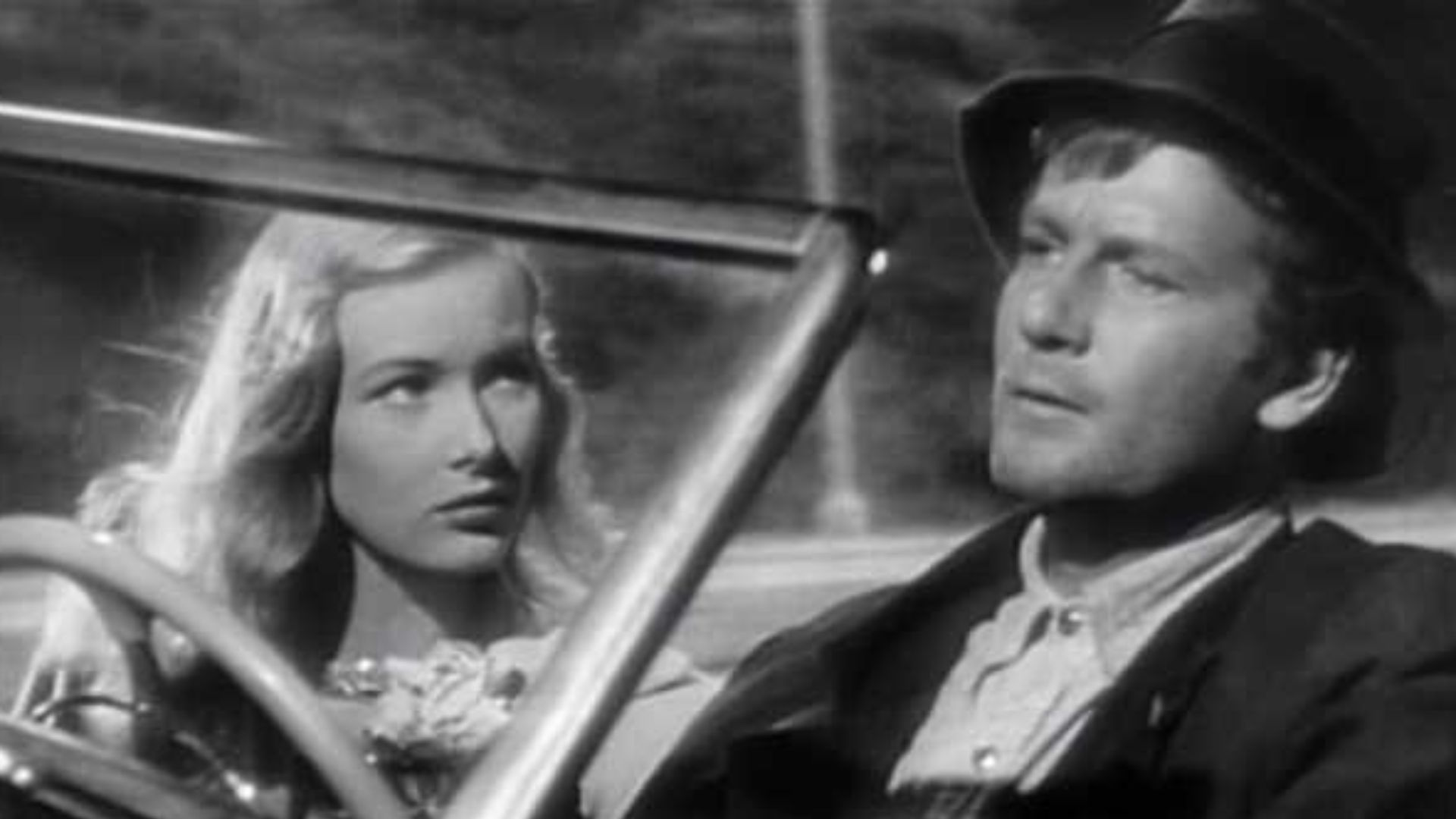 Cropped screenshot of Veronica Lake and Joel McCrea from Sullivan's Travels.