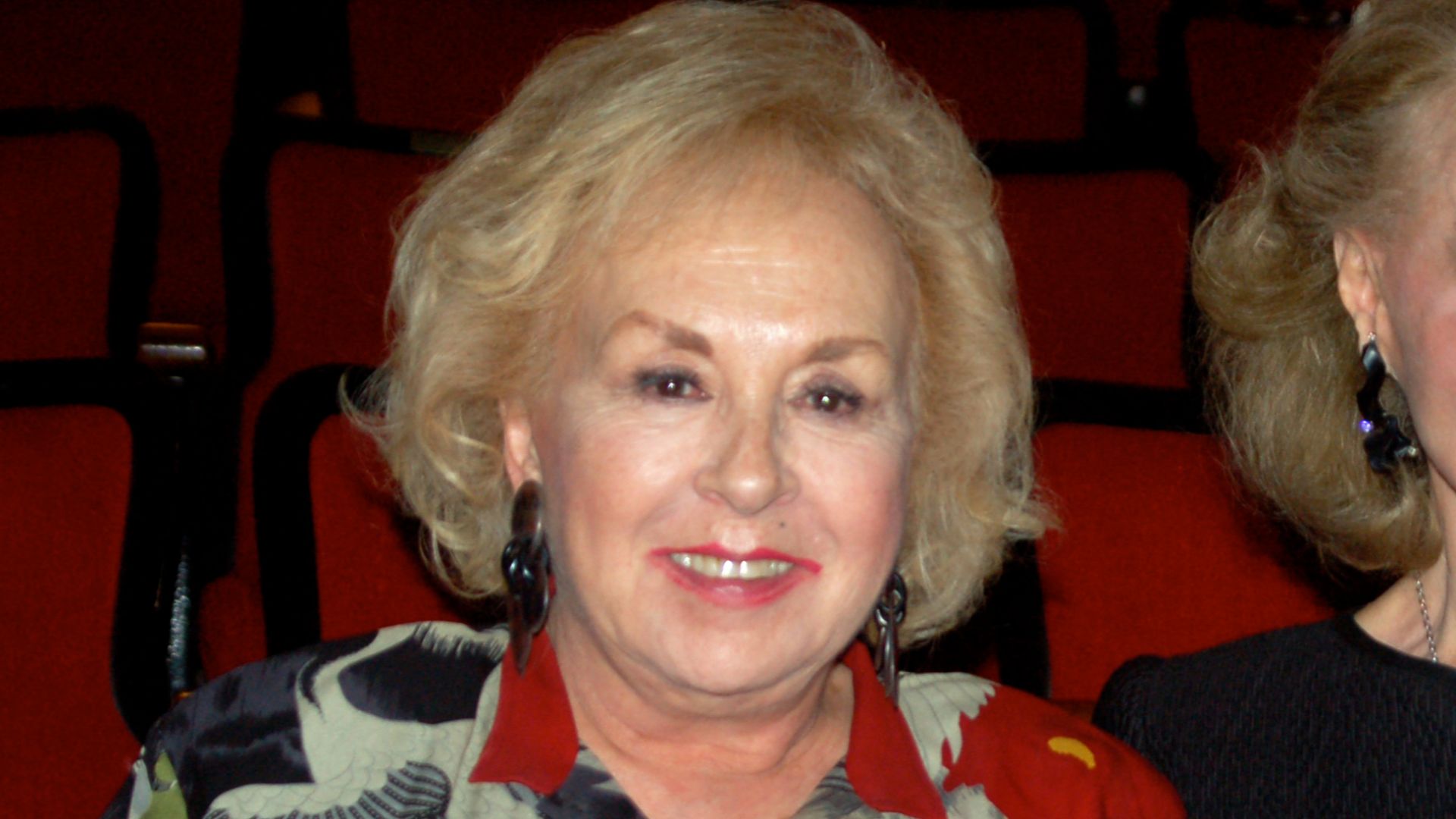 Doris Roberts and Julie Newmar at the Marilyn Monroe Theatre for a performance of Barrymore.