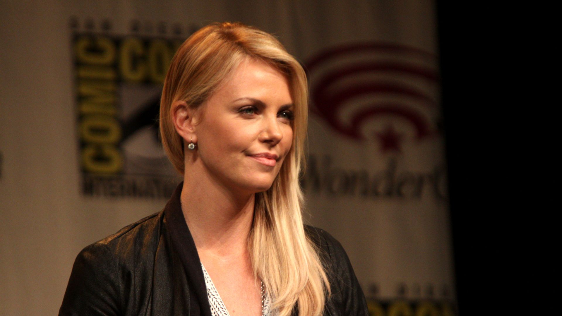 Charlize Theron speaking at the 2012 WonderCon in Anaheim, California.

Please attribute to Gage Skidmore if used elsewhere.