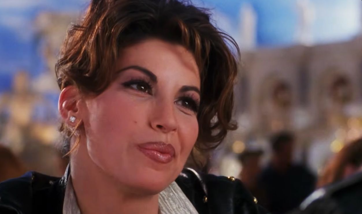 Screenshot from Showgirls, Metro-Goldwyn-Mayer (1995)
