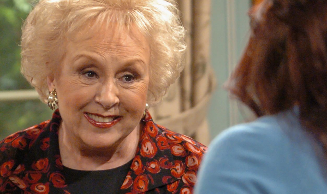 Actress Doris Roberts Filming On Set