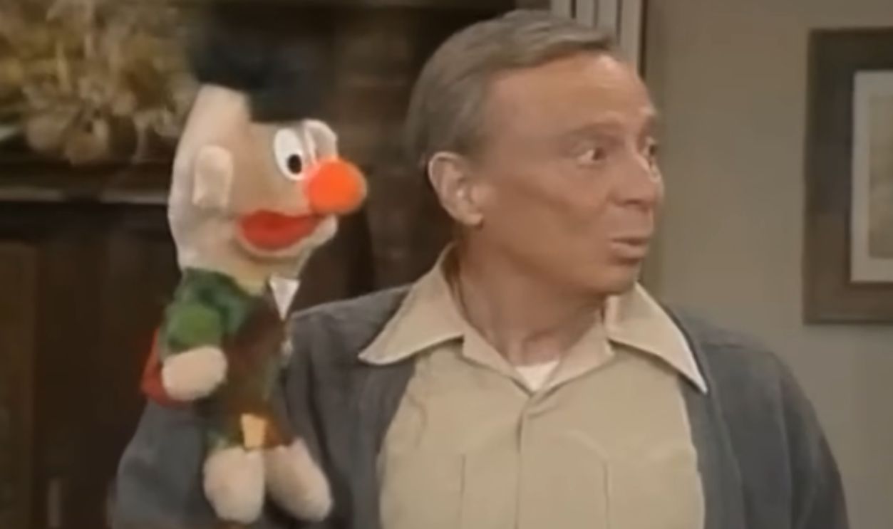 Screenshot from The Ropers (1979–1980)