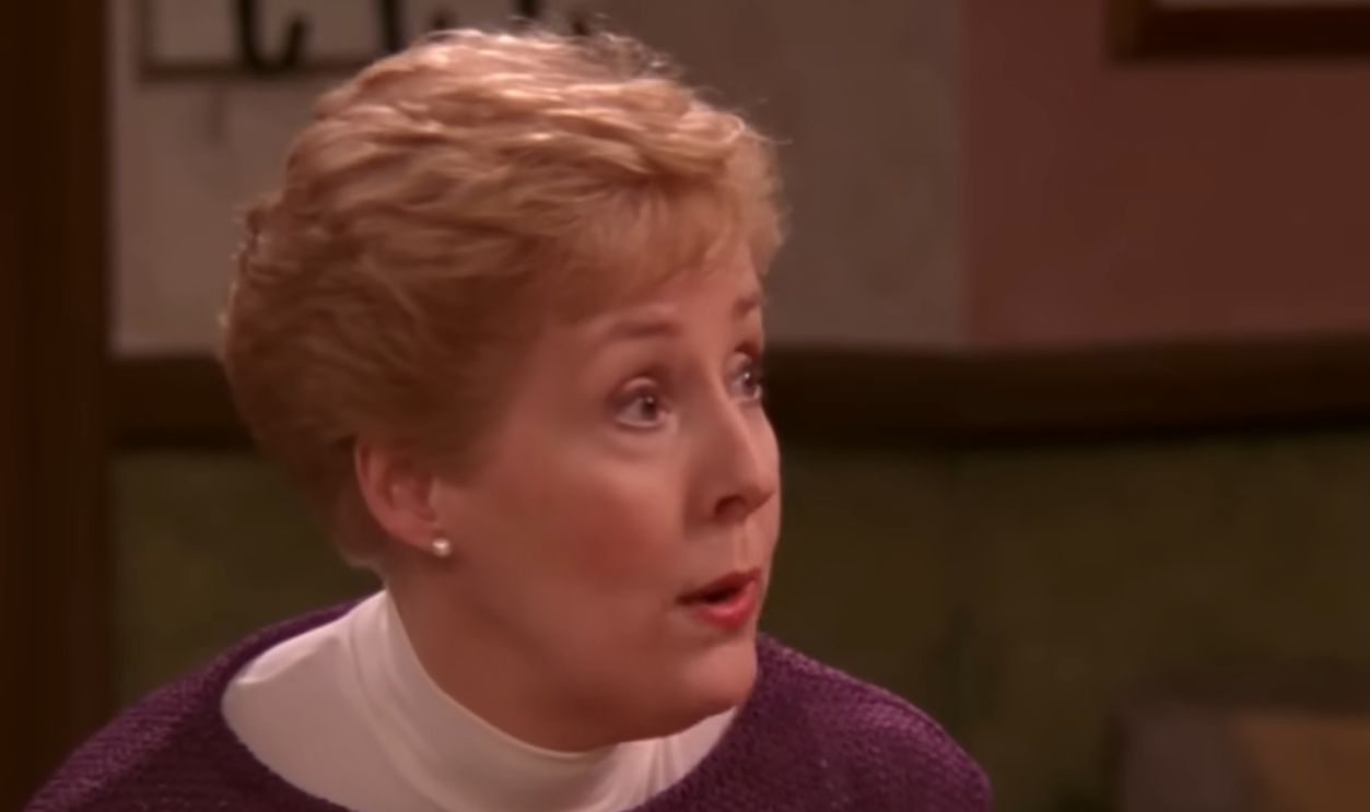 Screenshot from Everybody Loves Raymond, CBS (1996–2005)