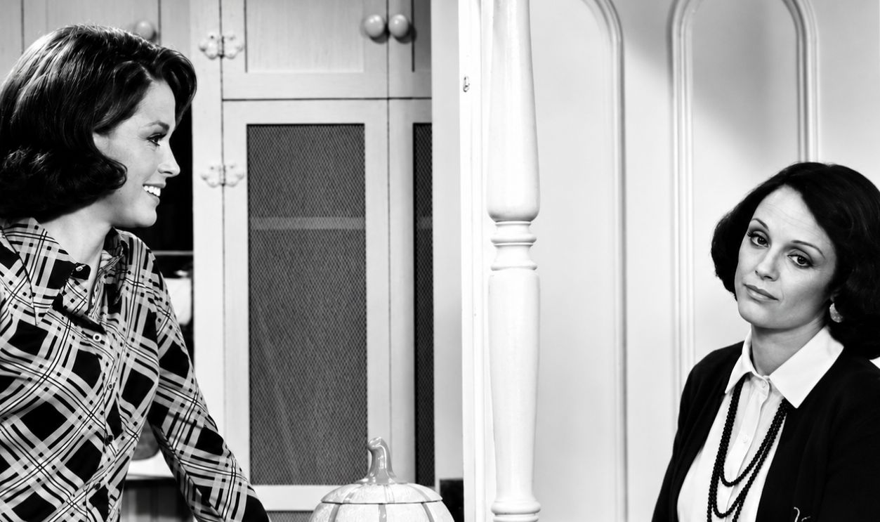 Publicity photo of Mary Tyler Moore and Valerie Harper from The Mary Tyler Moore Show. 