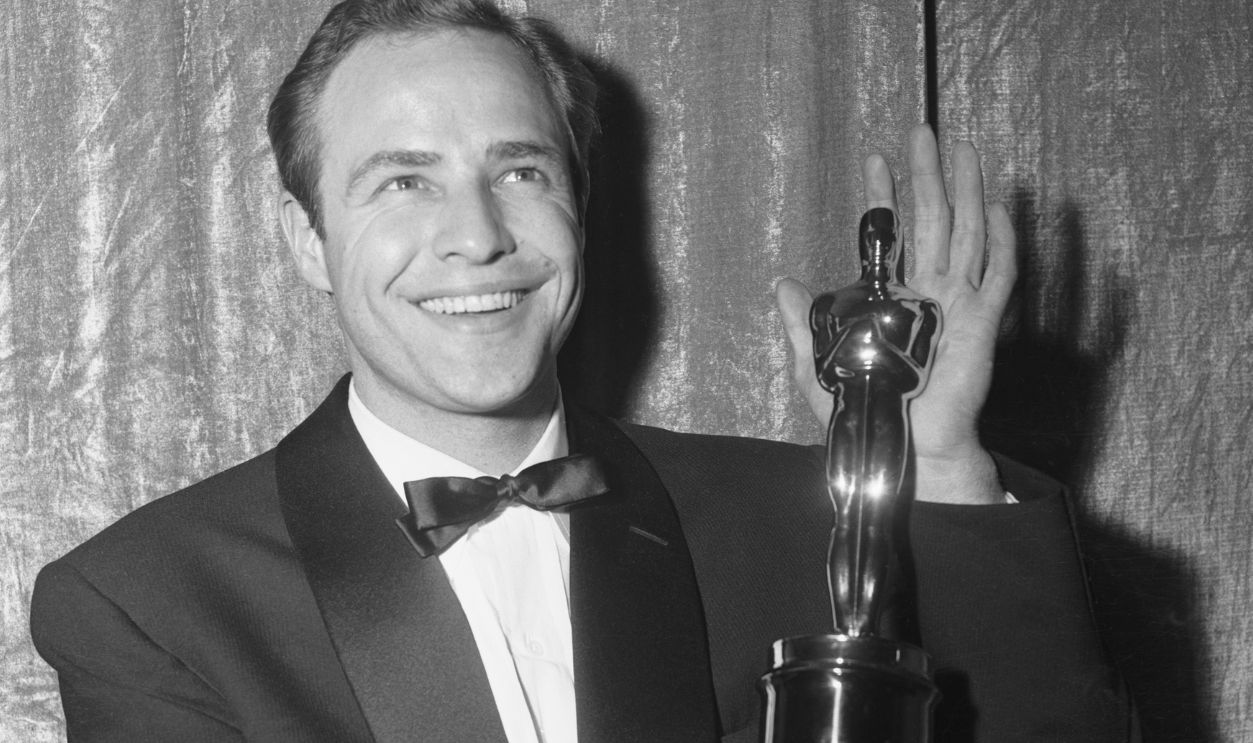 Marlon Brando with Oscar