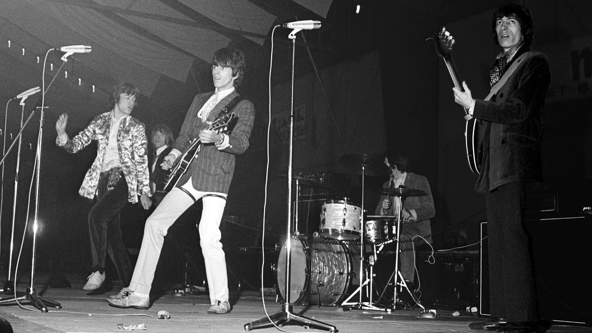 Rolling Stones in concert, Houtrusthallen in The Hague (NL), 15 April 1967. This is a cropped and retouched (removed scratches and spots, edited brightness, sharpened) version of the image from the Nationaal Archief.