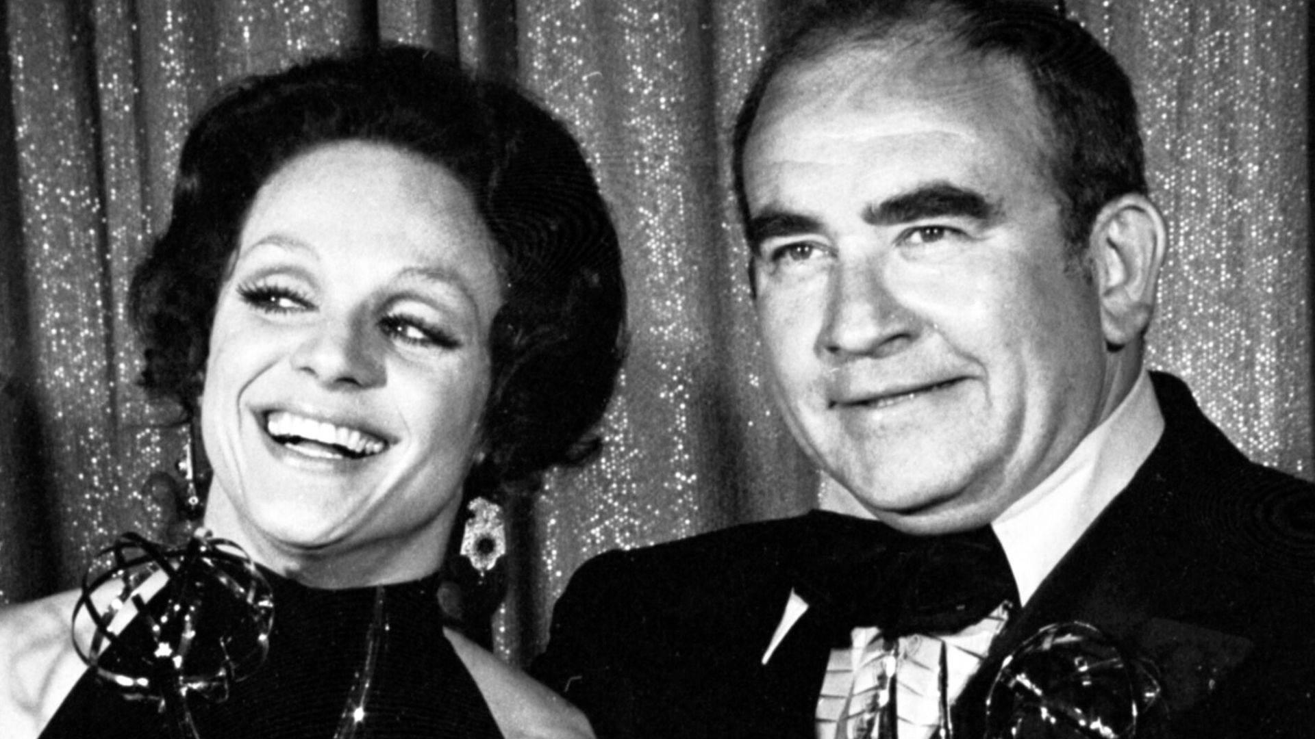 Valerie Harper and Edward Asner, both of The Mary Tyler Moore Show, earned their Emmys for best supporting roles in a comedy.