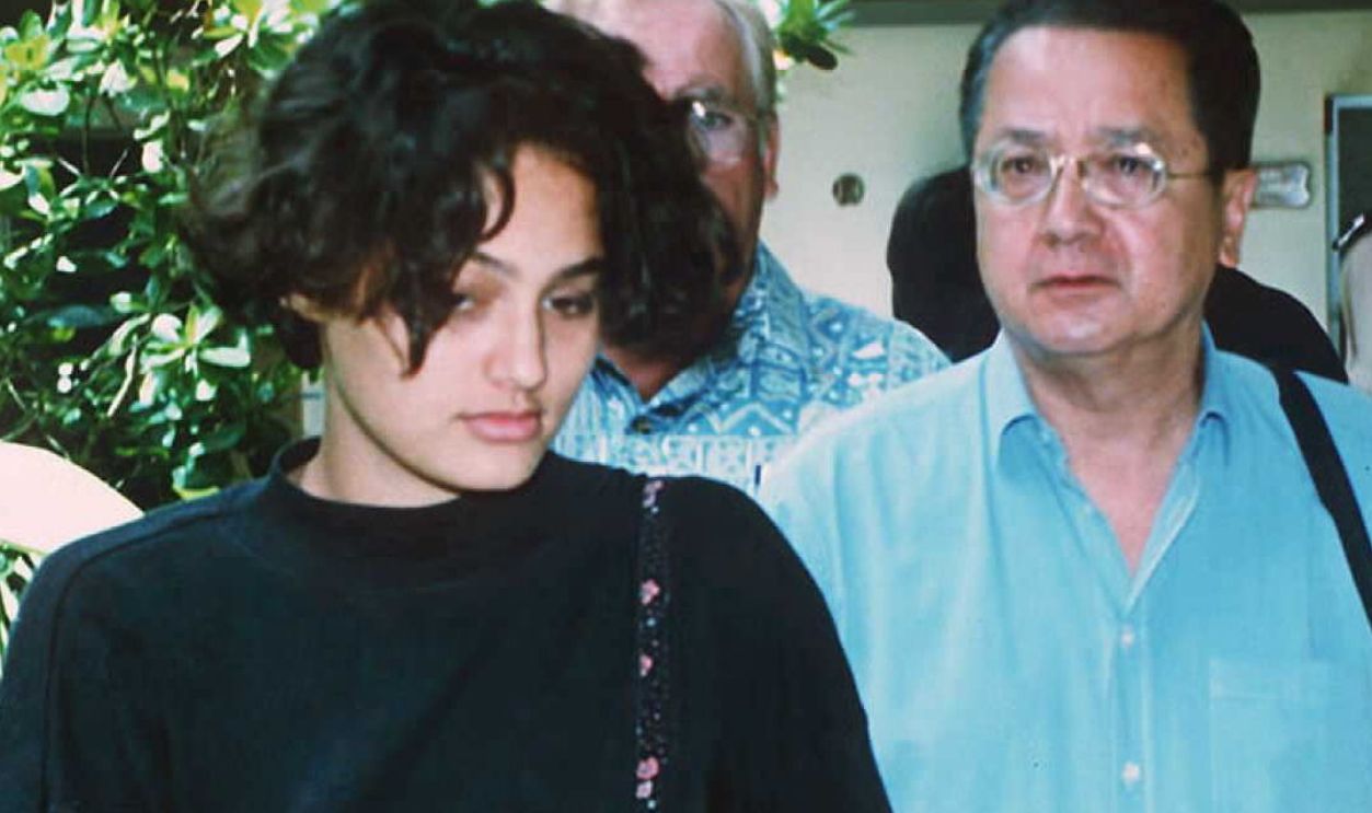 This 09 June 92 file photo shows Cheyenne Brando(L