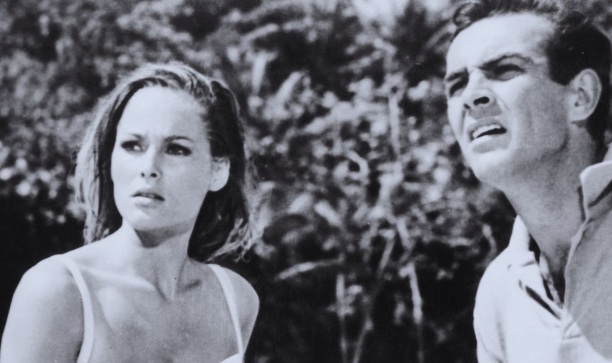 Gettyimages - 136558274, Ursula Andress And Sean Connery In 'James Bond: Dr. No'