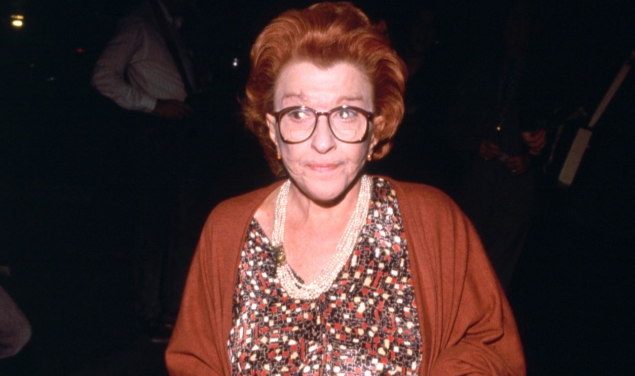 Nancy Walker 1483874777