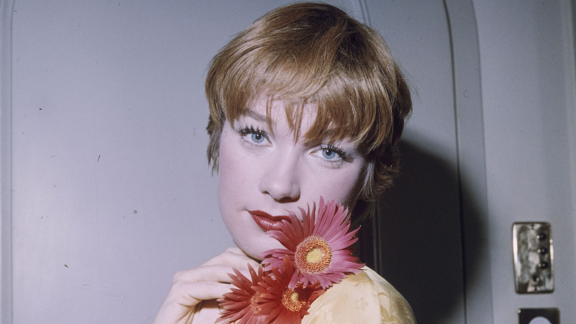 Shirley MacLaine svájci látogatásakor