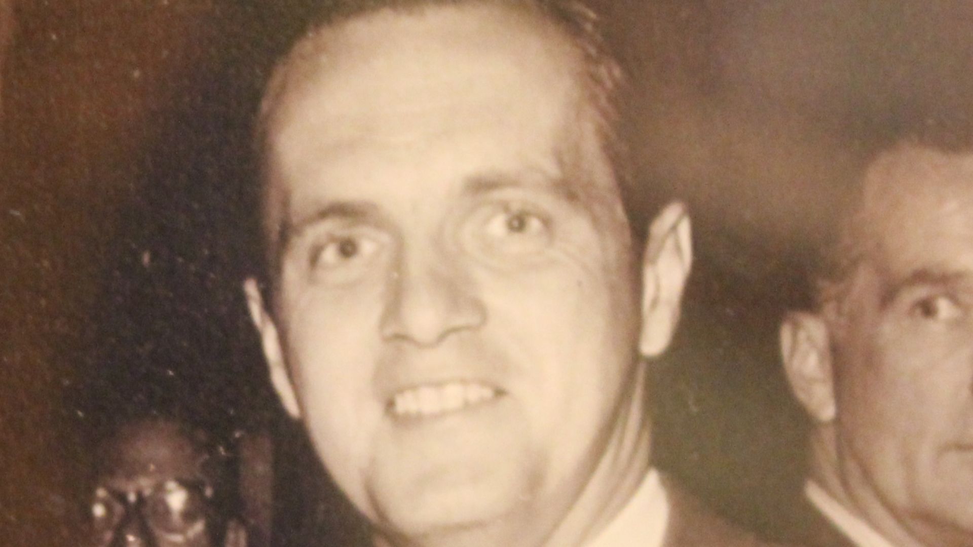 Jim Conkling (left) with Bob Newhart after signing him to Warner Label