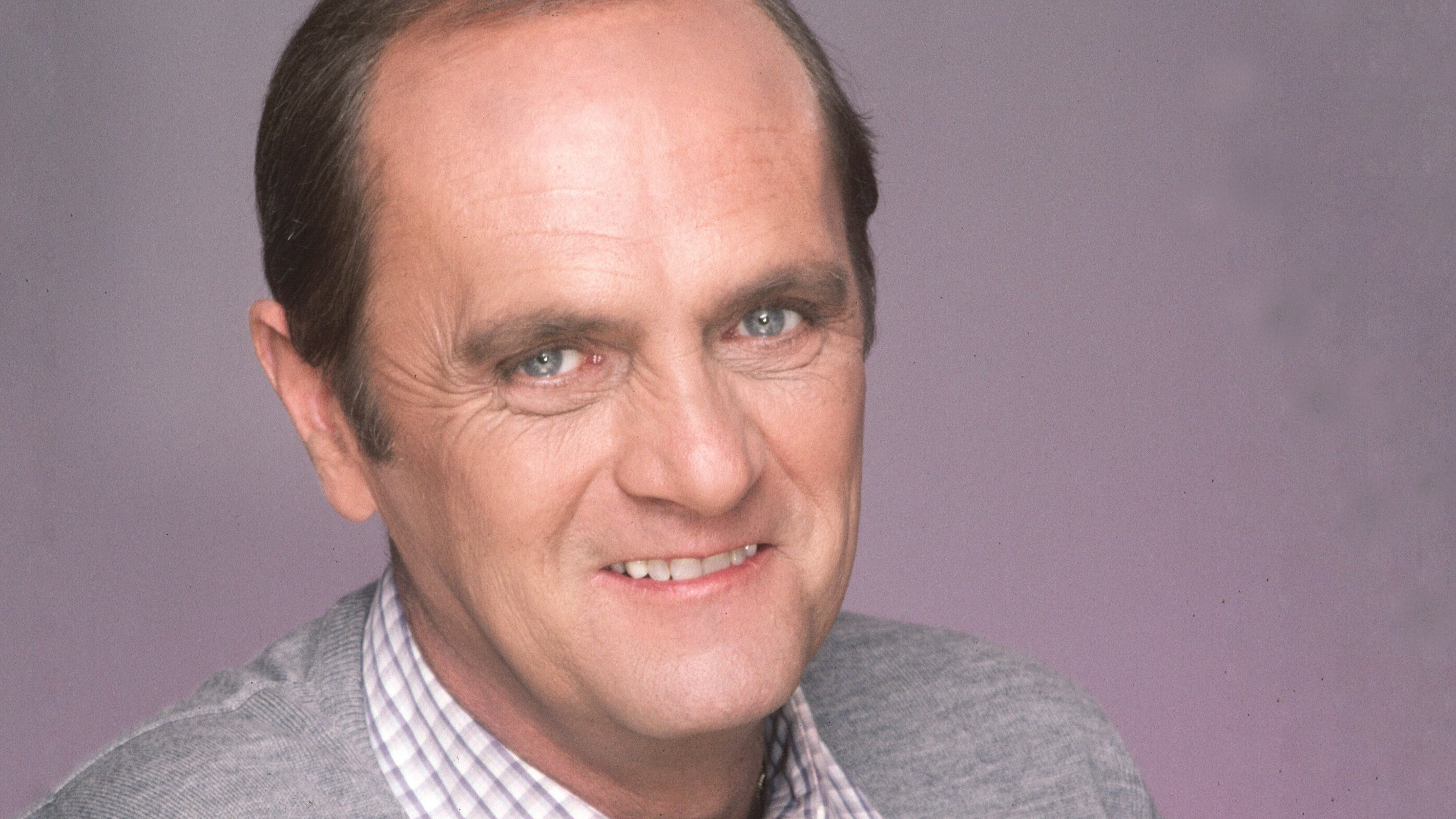 Actor Bob Newhart poses for a portrait in 1982
