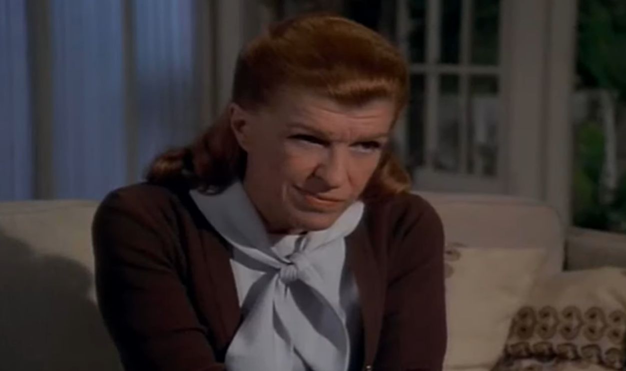 Screenshot from McMillan & Wife (1971–1977)