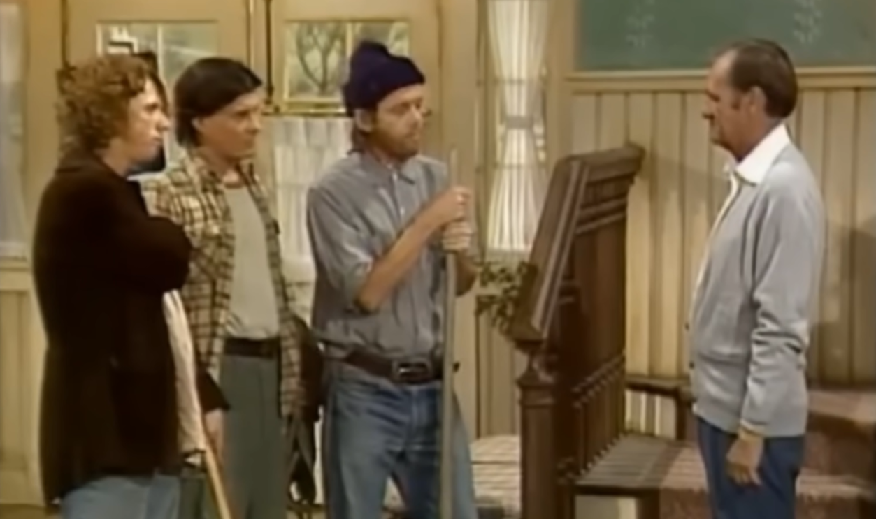 Screensshot from Newhart, CBS (1982–1990)