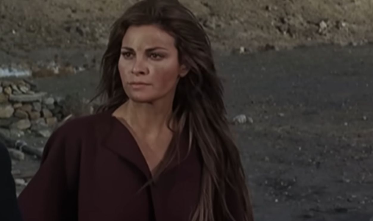 Screenshot from Hannie Caulder (1971)