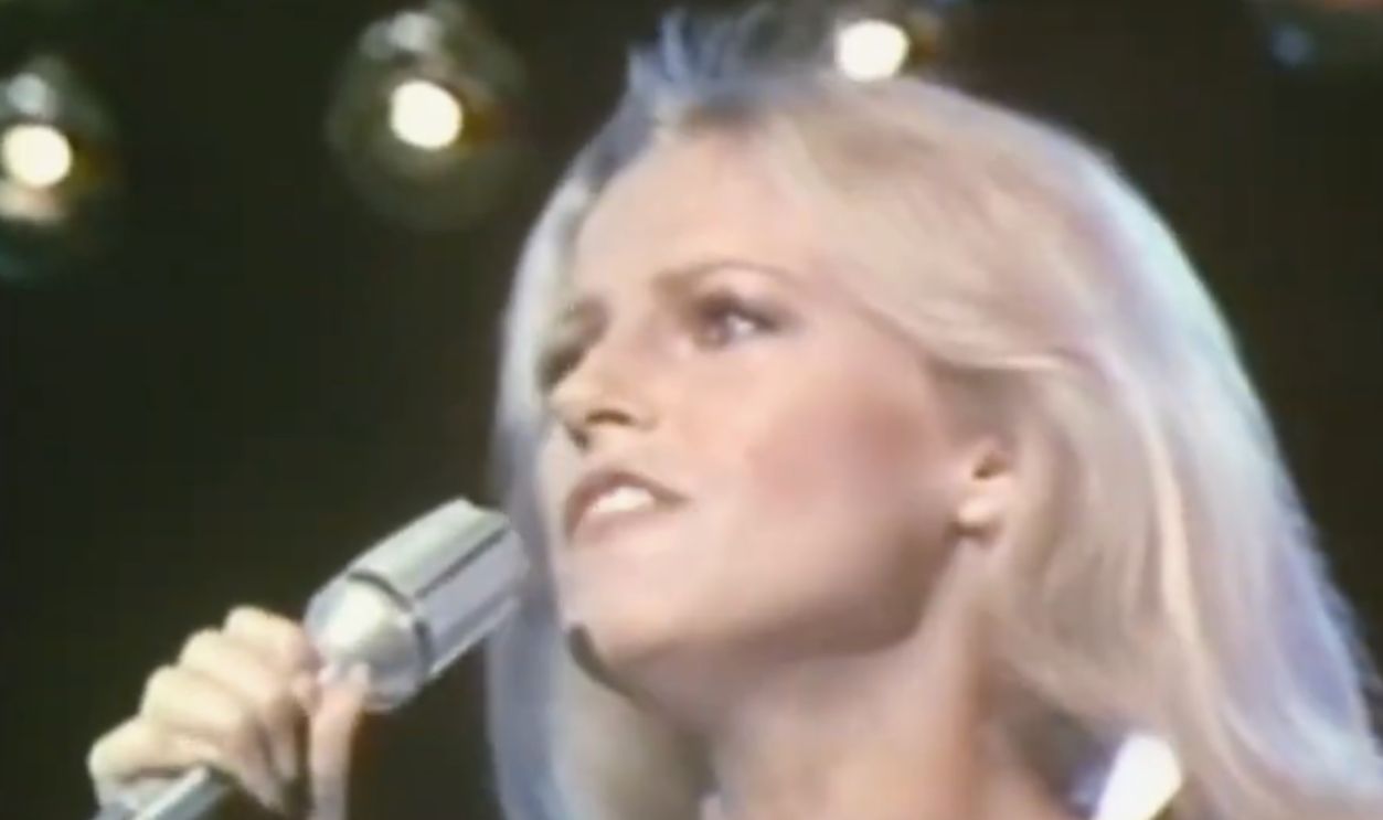 Screenshot from Think It Over (1978)