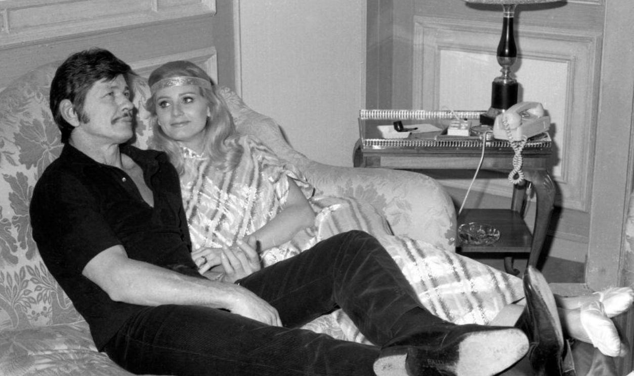 Charles Bronson et sa femme Jill Ireland en 1970