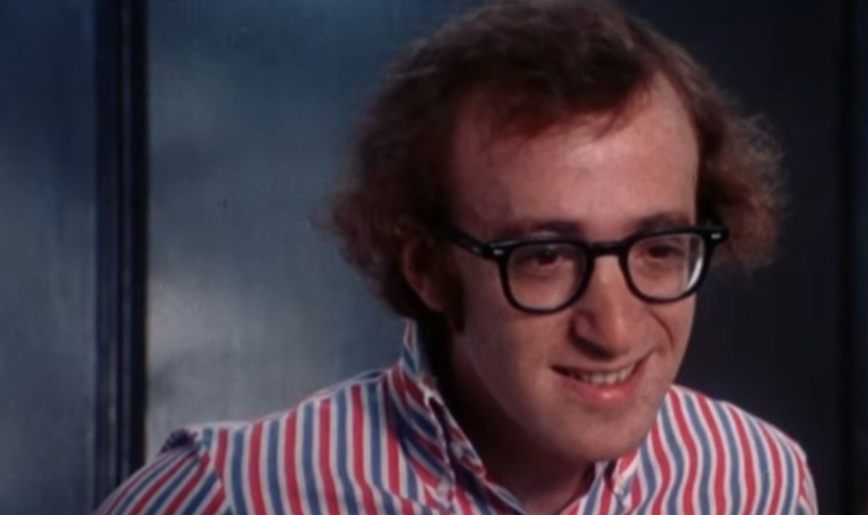 Screenshot from Bananas (1971)