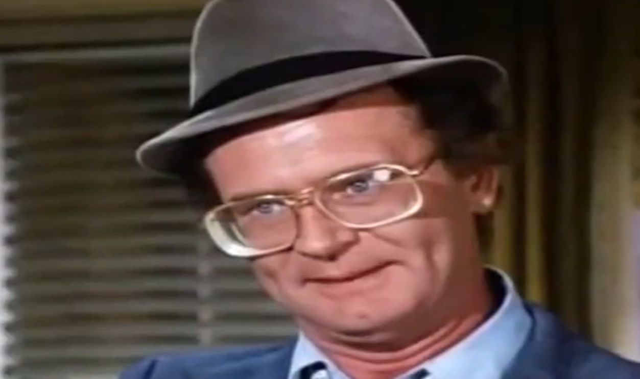Screenshot from Love, American Style (1969-1974)