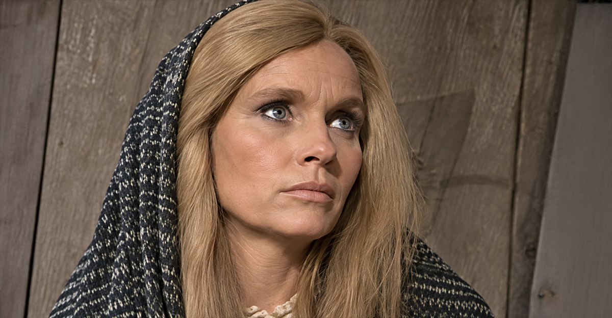 Evamariesaint